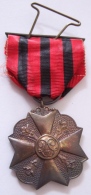 Médaille Civique. Croix Pour Ancienneté De Service - Professionals / Firms