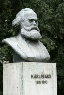 (F05-45  )    Karl Marx    , PRE-STAMPED CARD, Postal Stationery - Karl Marx