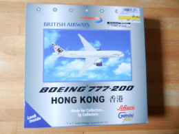 SCHUCO  GEMINI SETS  ECH 1/400   BOEING 777 200 BRITISH AIRWAYS HONG KONG - Flugzeuge & Hubschrauber