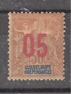 GUADELOUPE 1912, Type Groupe Surchargé, Yvert N° 73  : 05 Sur 30 C Brun VARIETE Petit "G " , Neuf * / MH, TB - Ungebraucht