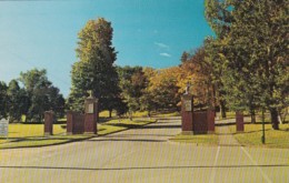 Canada MacLaren Memorial Gates Entrance To University Of New Brunswick Fredericton New Brunswick - Fredericton