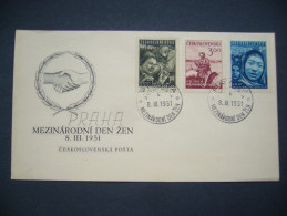 Delcampe - FDC Czechoslovakia 1951 - Stamp Mi 650-652 - POF 578-580 - International Women´s Day, Praha Autoposta - FDC