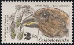 Czechoslovakia / Stamps (1983) 2589: Protecting Nature CSSR (Loxia Curvirostra; Pine Cones); Painter: Jozef Balaz - Pics & Grimpeurs