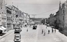 BRAUNAU Am Inn (OÖ) - Stadtplatz, Belebte Strassenansicht Alte LKW, 1956 - Braunau