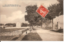 79. Mauzé, Gendarmerie Et Avenue Gare (traces D'anciennes Fixations Au Dos) - Mauze Sur Le Mignon