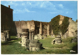 CPM  86    CHARROUX  ANCIENNE ABBAYE SAINT SAUVEUR      VESTIGES ABBATIALE - Charroux