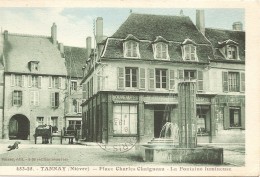 58  Nièvre  :    Tannay    Place Charles Chaigneau  -  La Fontaine  Lumineuse        Réf 1655 - Tannay