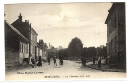 BEAUQUESNE (80) - La Chaussée (côté Sud) - Ed. Dacheux-Labatteux - Beauquesne