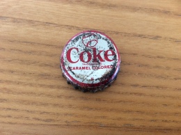 Capsule De Soda "Coke CARAMEL COLORED / CHUCK HILLER V19" Etats-Unis (USA) Coca-Cola, Baseball - Soda