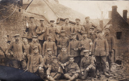 CP Photo Janvier 1915 CHAULNES - Un Groupe De Soldats Allemands (A140, Ww1, Wk 1) - Chaulnes