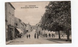 Avr16   8674246   Vivonne   Rue De L'ancienne Poste Aux Chevaux - Vivonne