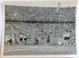 VIGNETTE JEUX OLYMPIQUES J.O BERLIN OLYMPIA 1936 PET CREMER DUSSELDORF BILD 30 USA 4 X 100 METRES FEMMES - Trading Cards