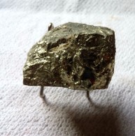 BELLE PYRITE MEXIQUE 5.5 X 4 X 4 Cm 358 Grammes : TBE - Meteorieten