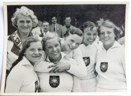 VIGNETTE JEUX OLYMPIQUES J.O BERLIN OLYMPIA 1936 PET CREMER DUSSELDORF BILD 96 NATATION 4 X 100 METRES - Tarjetas