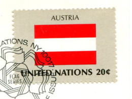 Nations Unies 1982 - YT 365 (o) Sur Fragment - Gebraucht