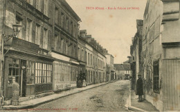 Delcampe - Dép 61 - Trun - Rue De Falaise - état - Trun