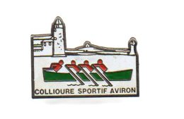 RARE Pin's COLLIOURE SPORTIF AVIRON - RUGBY XV Rugby à 15 - 66 PYRENEES ORIENTALES Signé SAP 47 - Rudersport