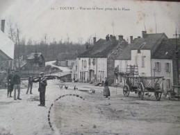 CPA 21 Côte D'Or Toutry Vue Sur Le Pont Prise De La Place - Otros & Sin Clasificación