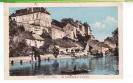 CPA-70-1938-PESMES-LA GENDARMERIE ET LE CHATEAU-ANIMEE-PERSONNAGES-1 HOMME DANS UNE BARQUE- - Pesmes