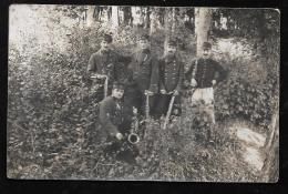 Cpa Photo - Groupe De Soldat Saxophonistes N°31 Sur Les Kepis- Haw148 - Caserme