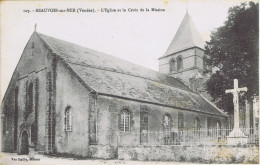 85 - Beauvoir-sur-Mer (Vendée) - L'Eglise Et La Croix De La Mission - Beauvoir Sur Mer