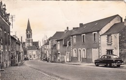 53 - GREZ En BOUERE (Crez) - L'église Et Route De Chateau Gontier - Crez En Bouere