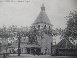 CPA 46 Lot Puybrun La Place Et L'église - Sonstige & Ohne Zuordnung