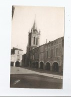 DAMAZAN CARTE PHOTO 7 L'EGLISE (TABAC) - Damazan