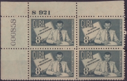 1951-198 CUBA. REPUBLICA. 1951. Ed.468. ANTONIO GUITERAS. 8c PLATE NUMBER BLOCK 4 GOMA MANCHADA. - Ungebraucht