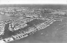 GIRONDE  33  BASSIN D'ARCACHON  GUJAN MESTRAS  LE GRAND PORT  VUE AERIENNE - Gujan-Mestras