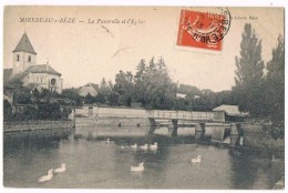 MIREBEAU - BEZE  21  La Passerelle Et L'église . 1913 - Mirebeau