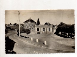 Sainte-Genevieve La Mairie - Sainte-Geneviève