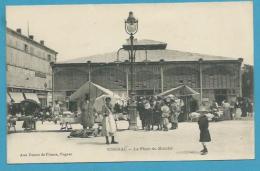 CPA - Métier Marchands Ambulants Le Marché Sur La Place COGNAC 17 - Cognac