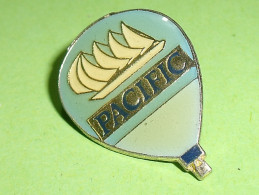 Pin's / Montgolfières : Pacific       TB1(10a) - Luchtballons