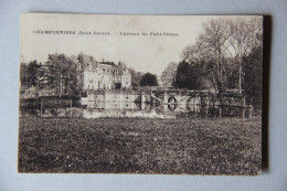 CHAMPDENIERS-SAINT-DENIS (DEUX-SEVRES), Château Du Petit Chêne - Champdeniers Saint Denis