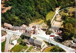 CRUPET (5332) : VUE AERIENNE DE L'AUBERGE DE LA VALLEE (Prop. G. Wagner). CPSM. - Assesse