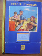 1956 PAUTIER Calendrier CREDIT LYONNAIS Avec Porte Courrier TRACTEUR PAYSAN FAMILLE Complet 34 X 50 Cm - Grand Format : 1941-60
