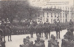 Evènements - Réception Souverains Italie Paris  -  Militaria Drapeau Des Cuirassiers De L'Escorte - Empfänge