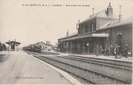 28 - LA LOUPE - La Gare - Vue Prise Sur Le Quai - La Loupe