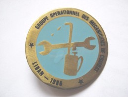 RARE ANCIEN INSIGNE GENDARMERIE NATIONALE ESCADRON MOBILE EGM CELLULE MECANIQUE LIBAN BEYROUTH 1986 ETAT SUP - Politie En Rijkswacht