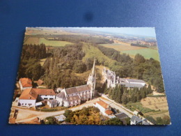 86 SAINT JULIEN L ARS    L'Eglise  Vue Aerienne    NON CIRCULEE  EDIT SOFER 1001   Vienne - Saint Julien L'Ars