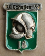 SAPEURS POMPIERS LES ECHELLES 92  - 18 - CASQUE -   (12) - Pompieri