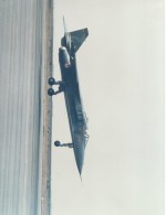 Photographie D´époque/Avions Marcel DASSAULT/Avion De Combat/Jaguar/Breguet Aviation/ Vélizy/Vers 1968-70   AV19 - Luchtvaart