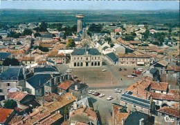 NEUVILLE - Du - POITOU    ( 86 )   Vue  Aérienne .            (  C.P.s.m  Dentelée  Couleur  ) - Neuville En Poitou