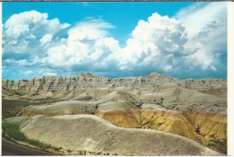 VS.- Big Badlands National Park, South Dakota. Various Layers. 2 Scans. - USA National Parks