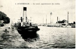 N°2 E -cpa Ouistreham -un Remorqueur-appontement Des Yachts- - Tugboats