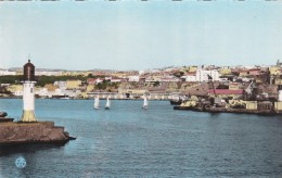 Delcampe - Algérie   : Mostaganem  :Entrée Du Port Et Vue De La Ville - Mostaganem