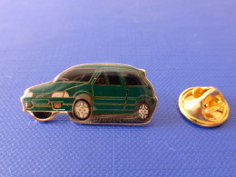 Pin´s Citroen - AX Verte (JC30) - Citroën