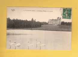 * CPA..dépt 18..VOUZERON  :  Le Château , L´ Etang Et Les Cygnes  : Voir Les 2 Scans - Vouzeron