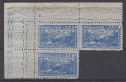 Brazil Brasil Mi# 375 ** MNH Corner Block Of 3 COLONIZACAO 1932 - Neufs